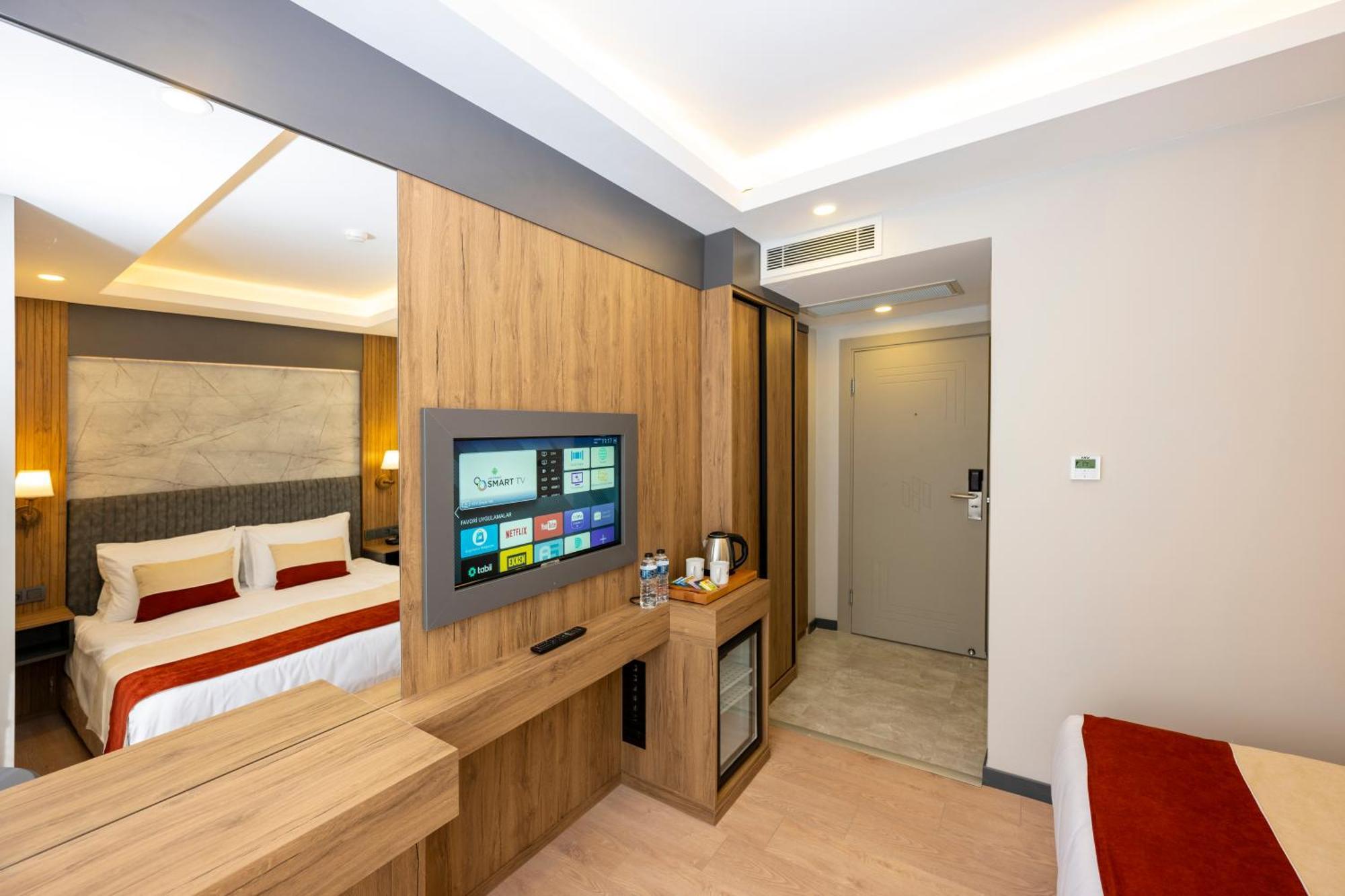 Harmony & Hotel Istanboel